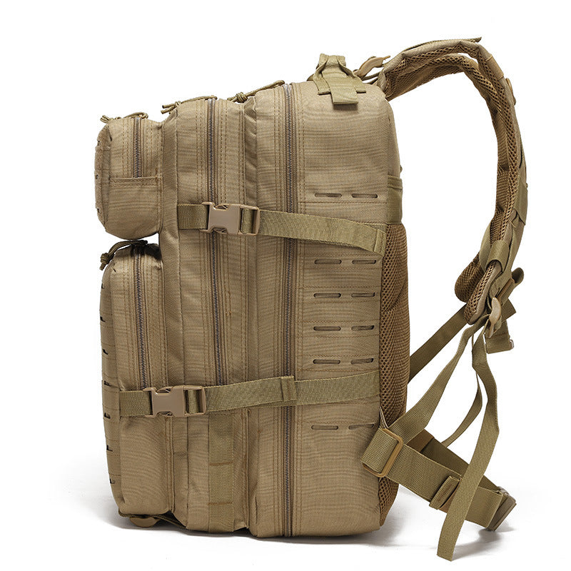 Green Outdoor sports backpack - Large capacity - Water-proof